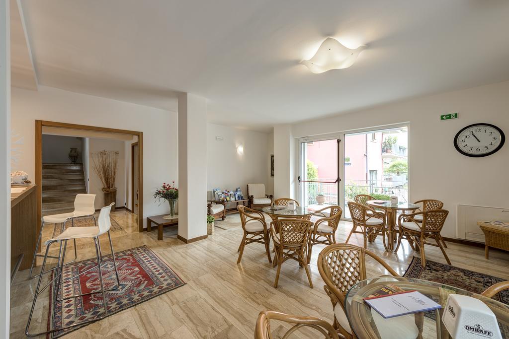 Hotel Villa Al Vento Torbole Sul Garda Kültér fotó